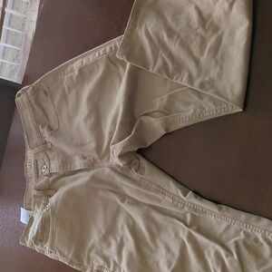 34x30 signature Levi pants